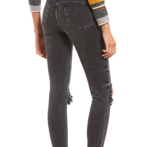 Free People high rise busted skinny jeans in charcoal black NWT size 24 - Picture 4 of 11
